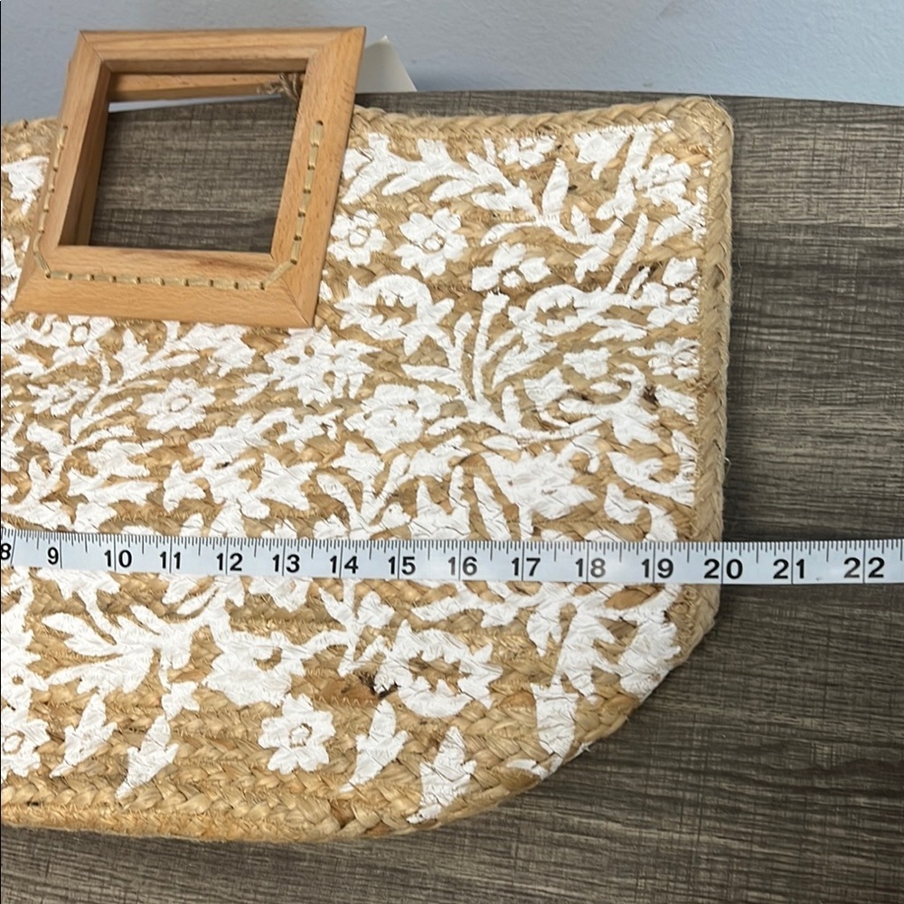 Antik Kraft | XL Jute Tote Bag ⚜️ w/ Wooden Handles - Picture 10 of 11